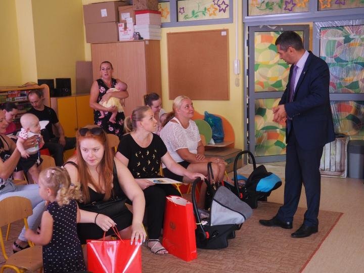 Spotkanie Wójta z nowonarodzonymi mieszkańcami i ich rodzinami